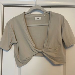 NWOT - Joah brown t-shirt